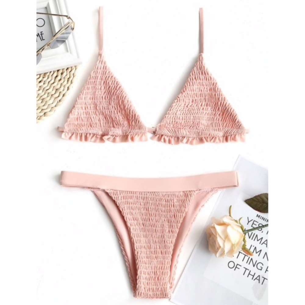 ruffles smocked bathing suit